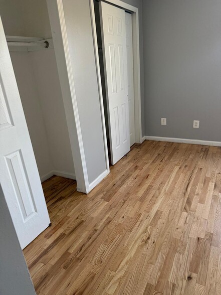 Building Photo - 535 S 18th St