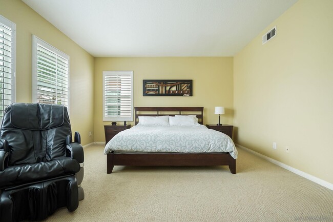 Building Photo - 43 Topanga