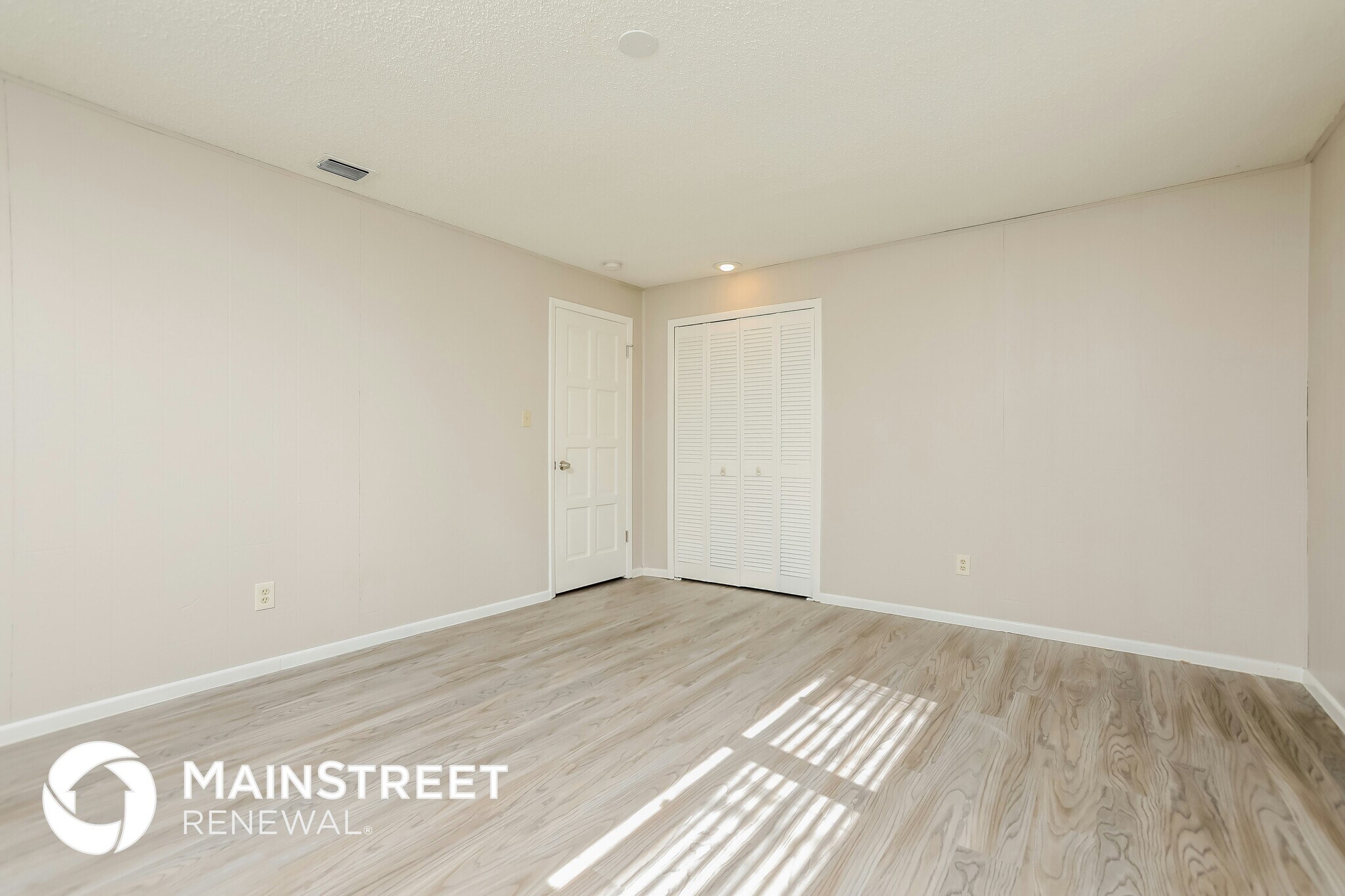 Building Photo - 126 Tarry Town Trl