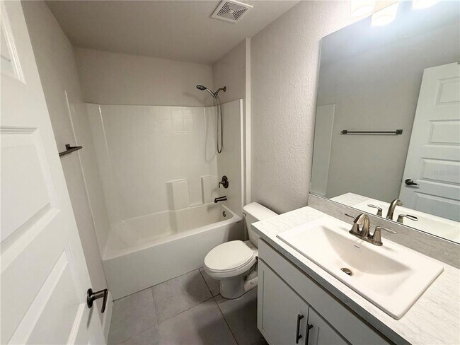 Building Photo - 2576 Wilburn Terrace