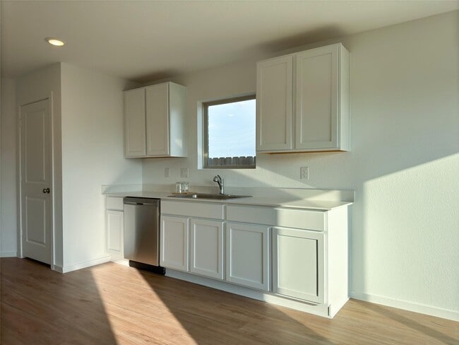 Building Photo - 1122 Rustic Willow Dr