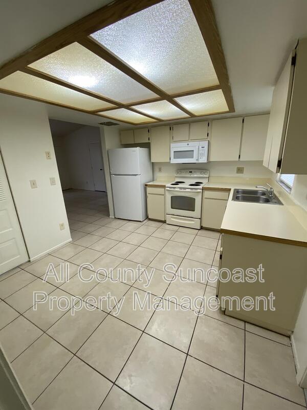 Building Photo - 503 E Curlew Pl