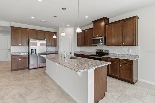 Building Photo - 5581 Vigo Lp