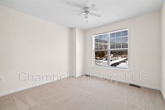 Building Photo - 11375 Aristotle Dr