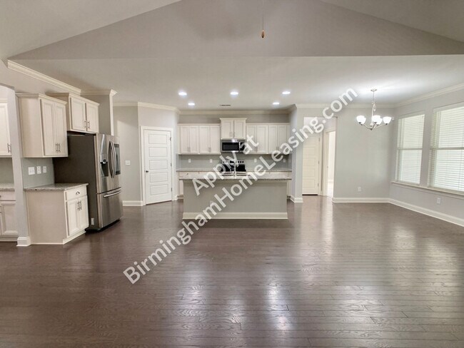 Building Photo - 4028 Laura Ln