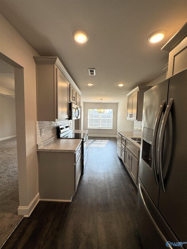 Building Photo - 109 Ardsley Dr