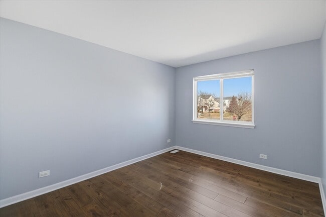 Building Photo - 138 Celebration Ct