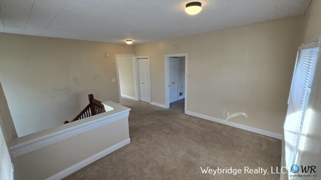 Building Photo - 3923 Spencer Ave