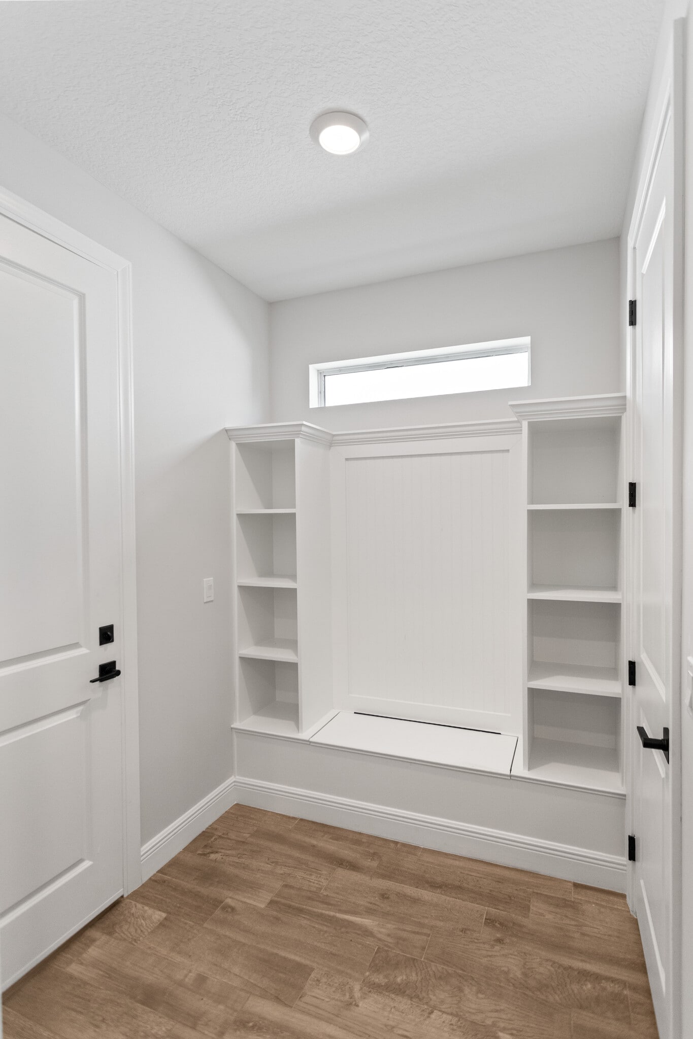 Building Photo - 4022 Large Leaf Ln