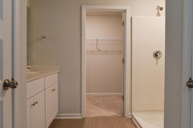 Building Photo - 1057 Saltgrass Way