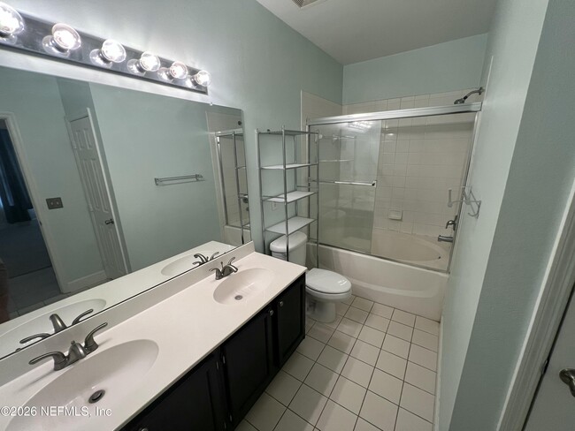 Building Photo - 170 Veracruz Dr