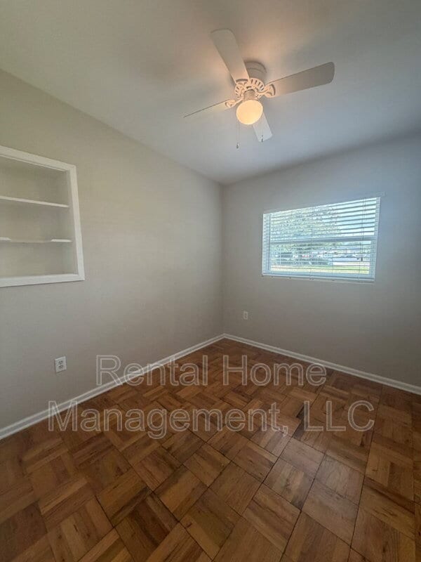 Building Photo - 503 Shannon Rd