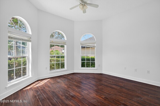 Building Photo - 10008 Sifton Ct