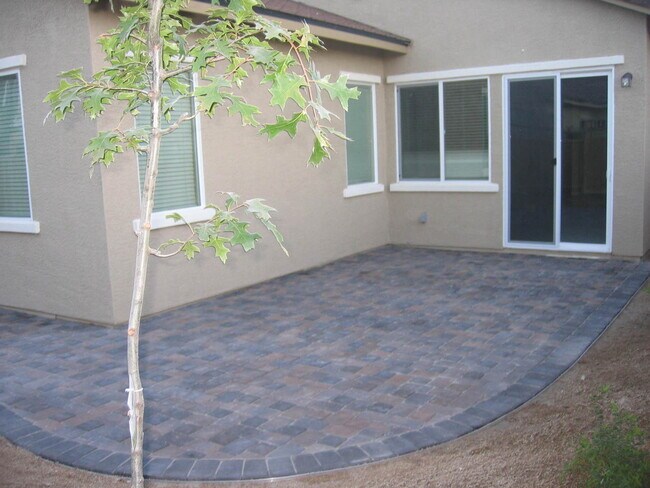 Building Photo - 3726 Deutz Dr