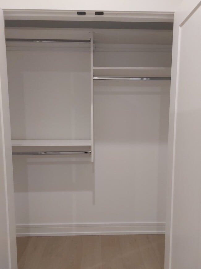 Building Photo - 4625 S Michigan Ave