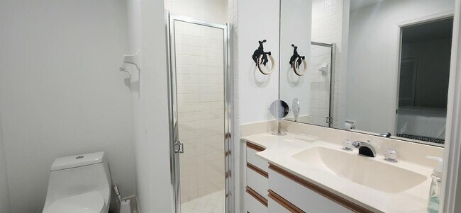 Building Photo - 2284 Las Casitas Dr