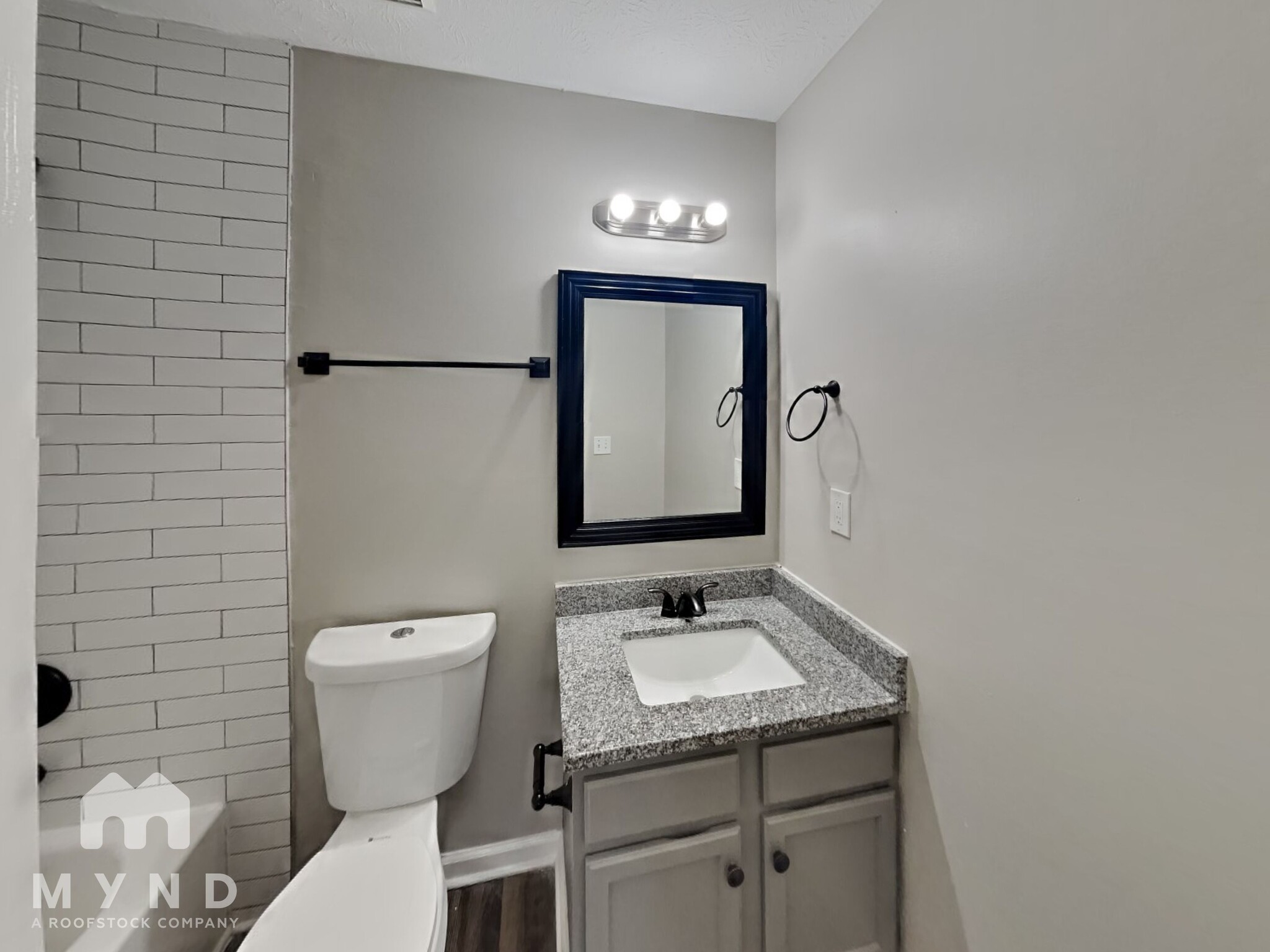 Building Photo - 3949 Dunne Dr