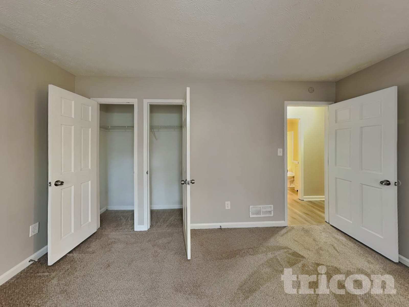 Building Photo - 1897 Falls Cove