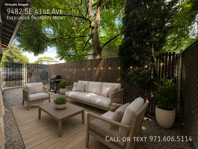Building Photo - 9482 SE 41st Ave