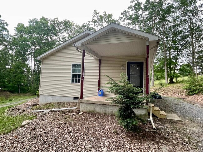 Building Photo - 1181 Sunrise Dr