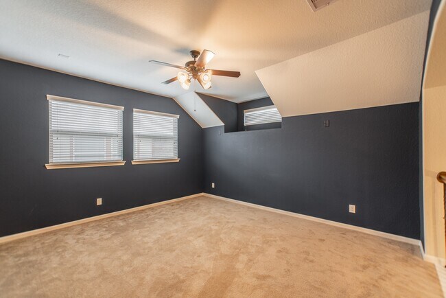 Building Photo - 74 S Sawbridge Cir