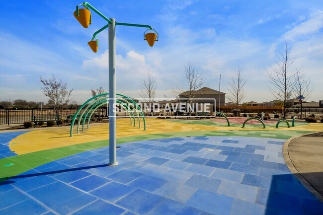 Building Photo - 3027 Jackson Smt