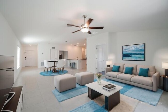 Building Photo - Beautiful 4 Bedroom Home