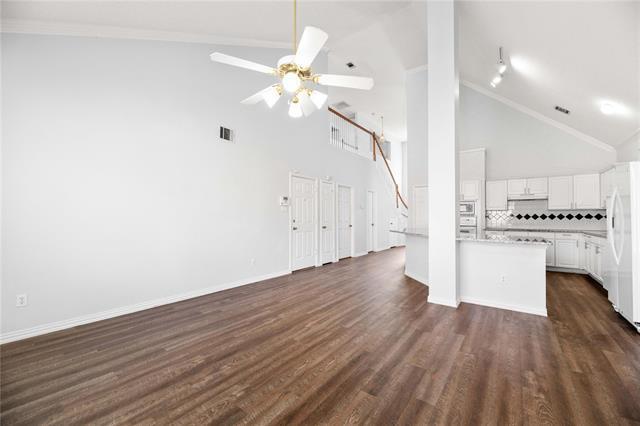 Building Photo - 2324 Dyers Oak Dr