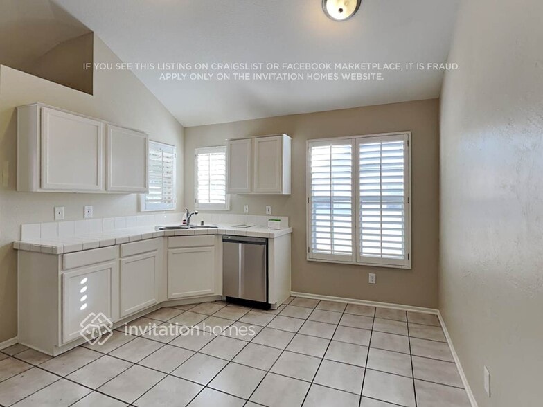 Building Photo - 7834 Nye Dr