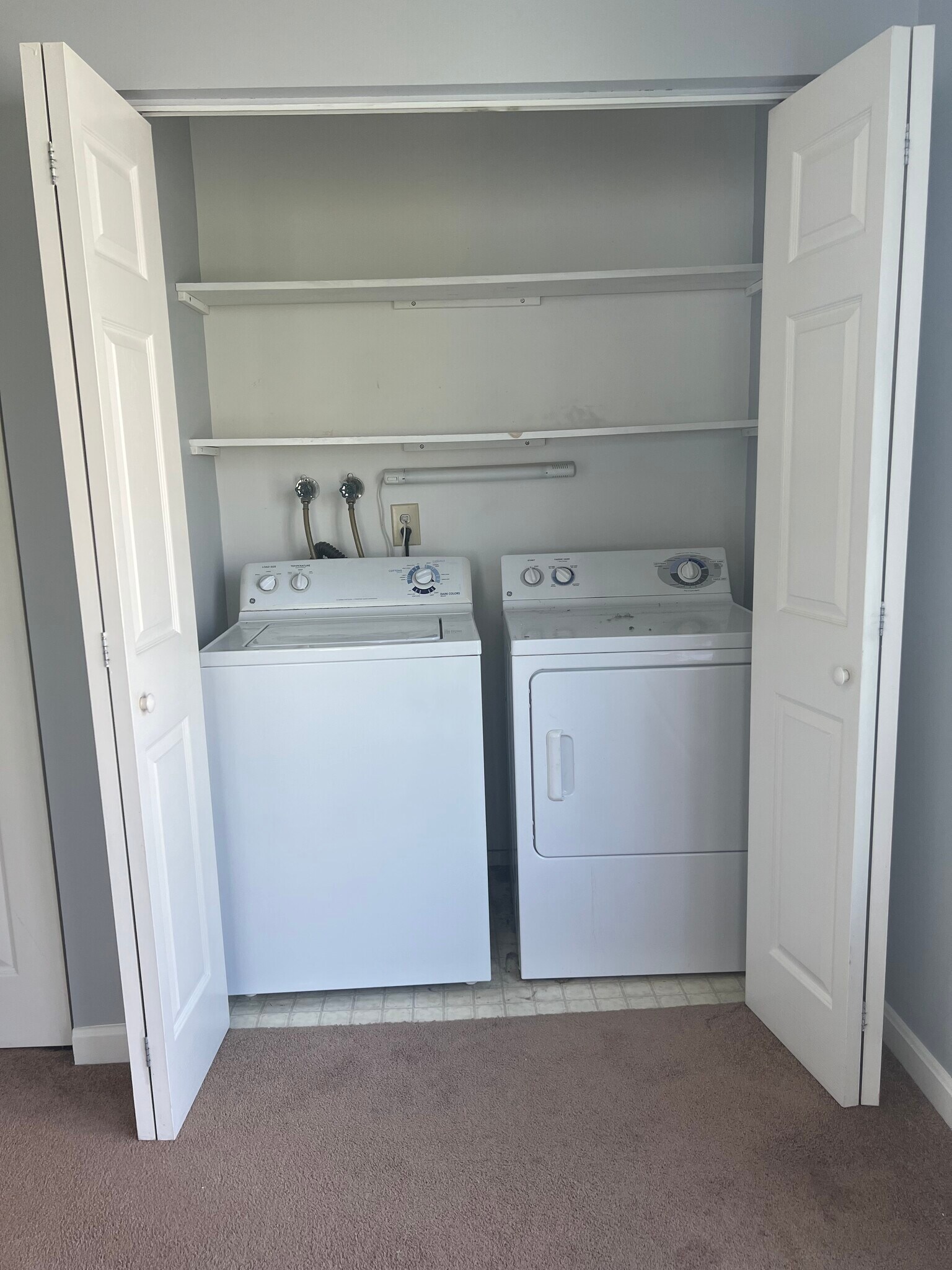 Building Photo - 18 Ocean St