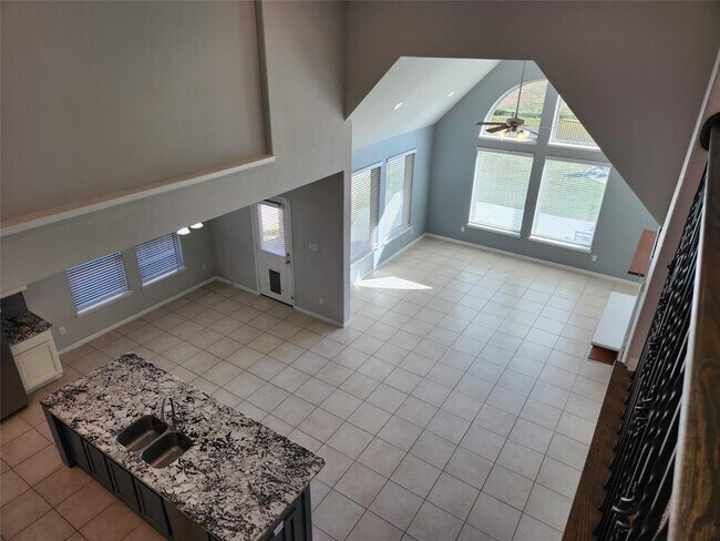 Building Photo - 119 Covington Ct