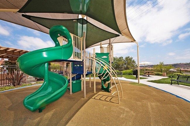 Building Photo - Upgraded Mission Valley 2 Bed 2.5 Bath at the Terraces of Escala! Small Pet OK!