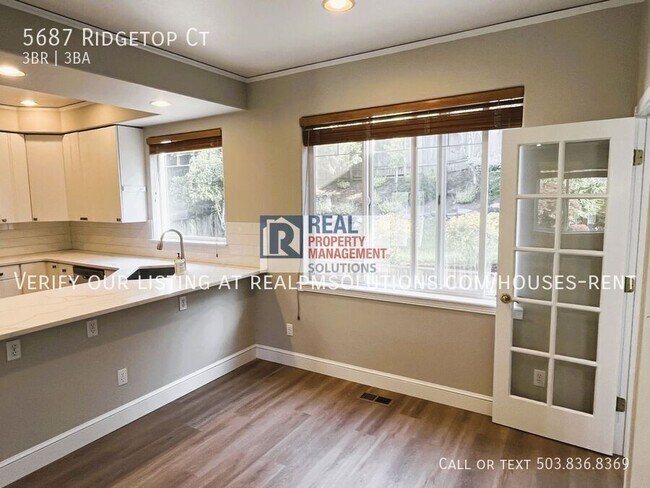 Building Photo - 5687 Ridgetop Ct