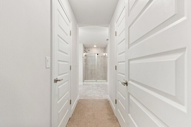 Building Photo - 8324 Amalfi Cir