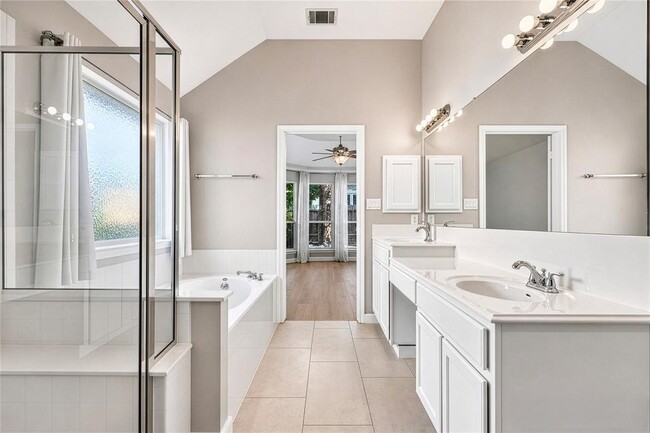 Building Photo - 8248 Montoya Cir