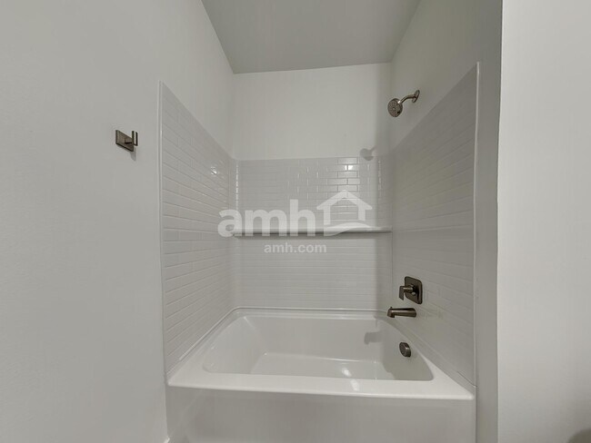Building Photo - 9397 W Shumard St