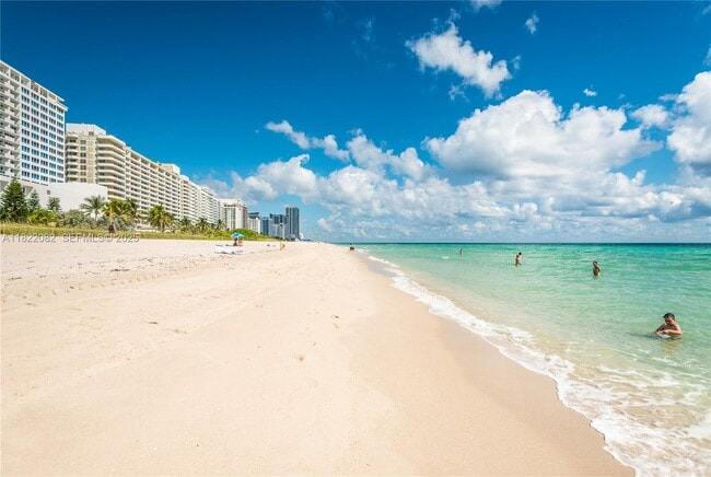 Building Photo - 5555 Collins Ave