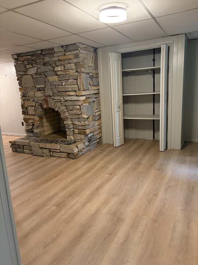 Building Photo - 1125 Sheffield Dr