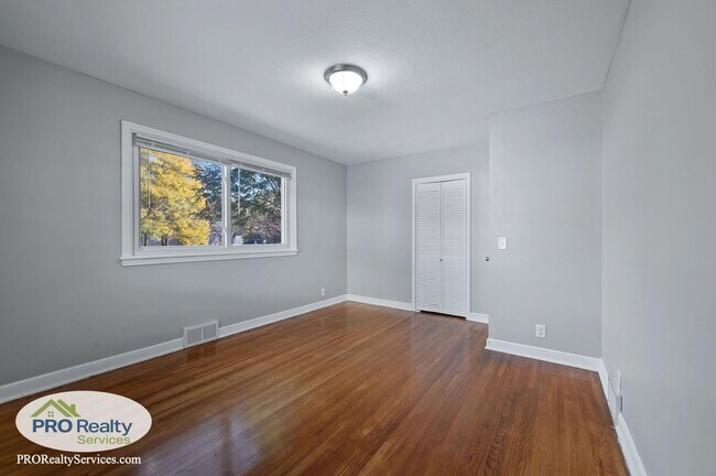 Building Photo - 8336 Blaisdell Ave S