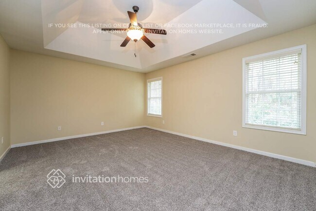 Building Photo - 2660 Freemont St