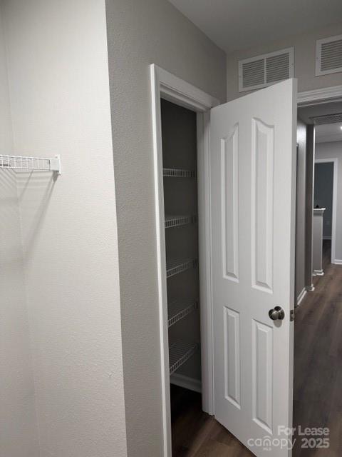 Building Photo - 673 Nannyberry Ln