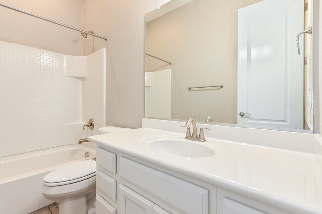 Building Photo - New Rental Listing in Madison Vistas