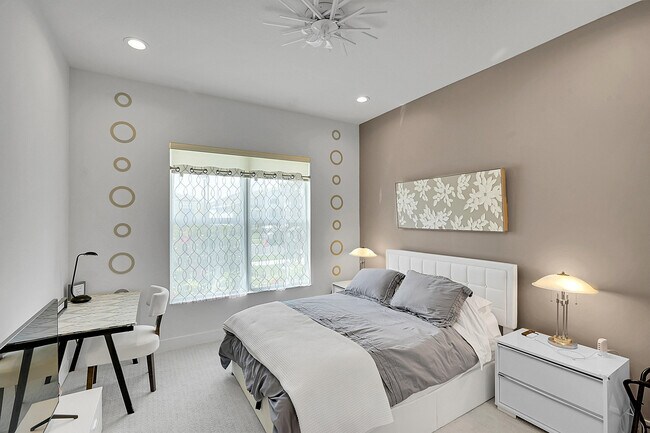 Building Photo - 12597 Nautilus Cir