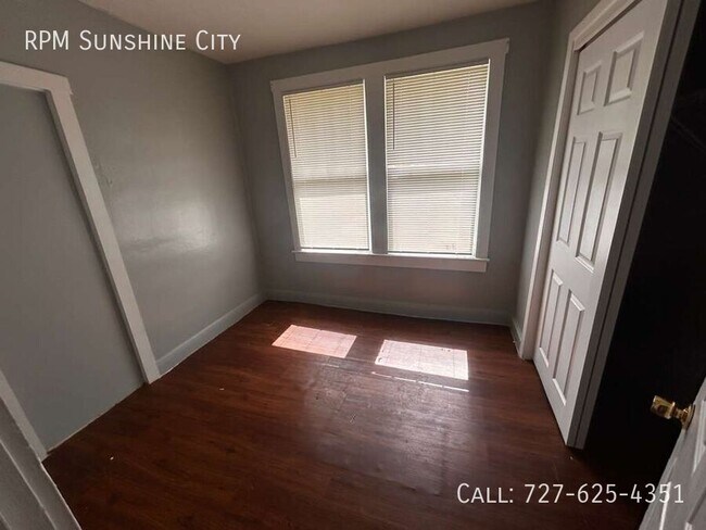 Building Photo - 8218 N Klondyke St