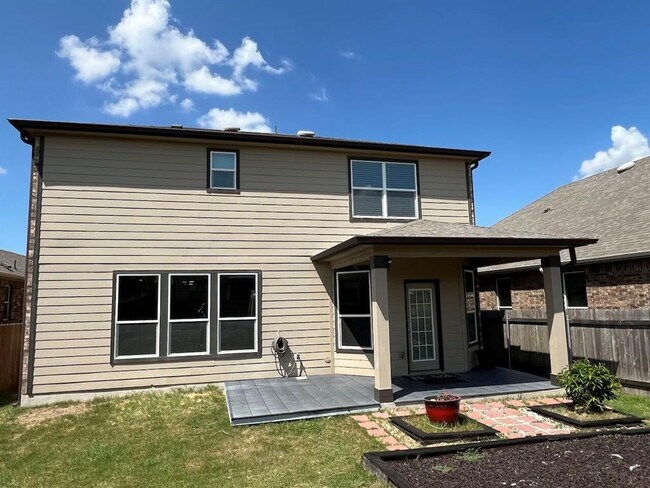 Building Photo - 309 Kaden Prince Dr