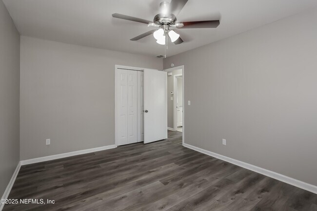 Building Photo - 10464 Indian Walk Rd