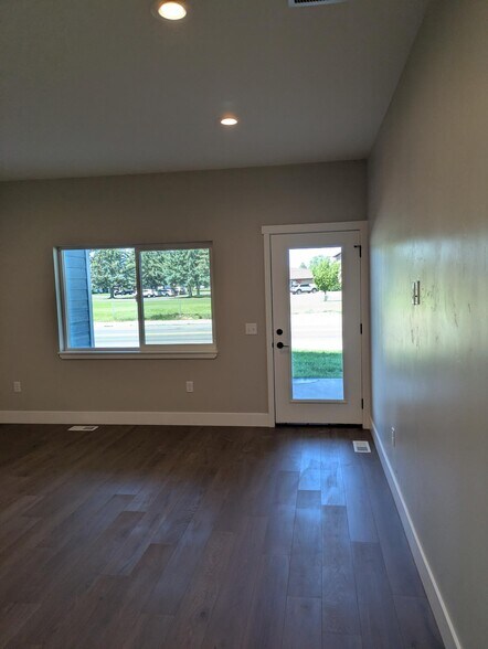 Building Photo - 1115 Hoopes Ave