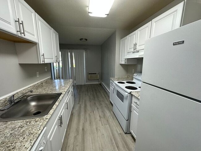 Building Photo - 3913 Clear Acre Ln