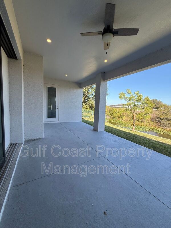 Building Photo - 1229 NE 19th Ave