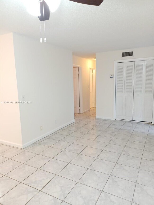 Building Photo - 5820 NW 21st St